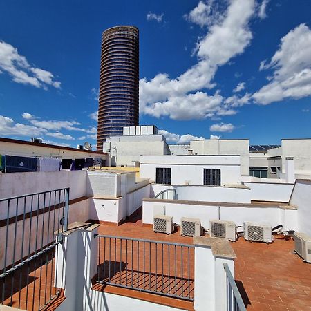 Castilla Del Cachorro, Apto De 2 Dormitorios En Triana Sevilla Bagian luar foto